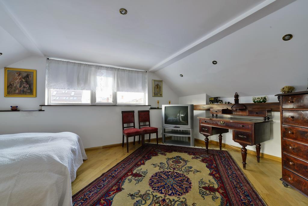 Kronhaus Braşov Exterior foto